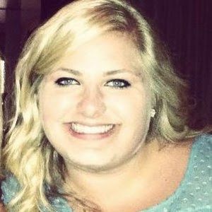 Meet your Posher, Chloe